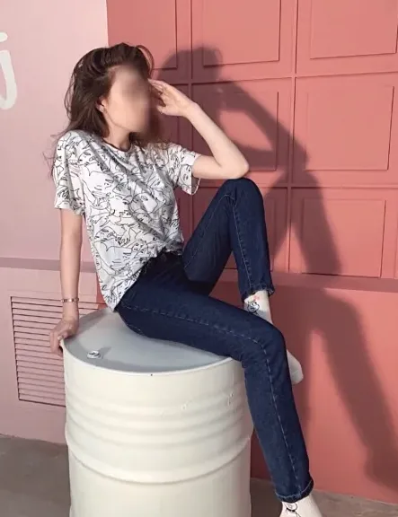 Angelika, 21