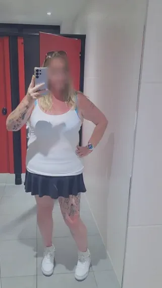 Clara, 39